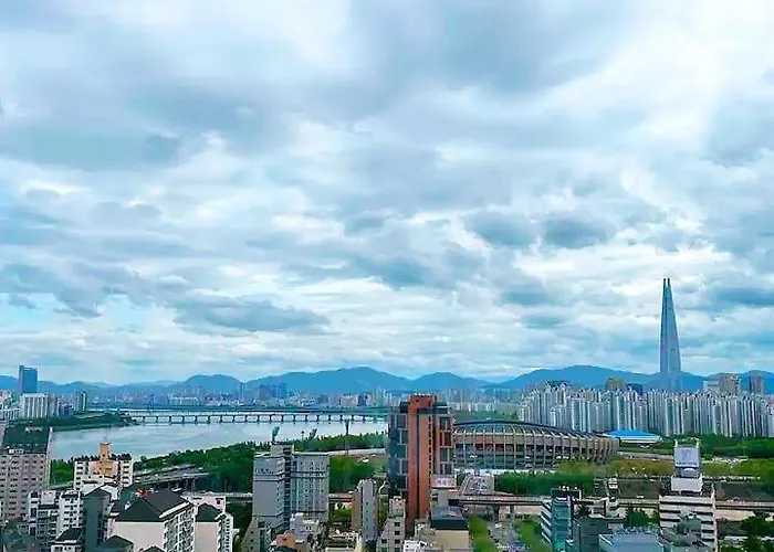 Landmark Views Namsan, Lotte Tower&Hanriver