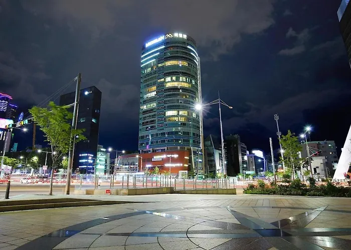 Landmark Views Namsan, Lotte Tower&Hanriver * Séoul