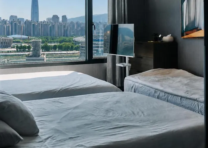 Landmark View Namsan Lotte Tower Hanriver Spacious Modern Penthouse * Seul