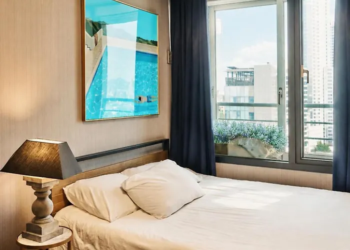 Landmark View Namsan Lotte Tower Hanriver Spacious Modern Penthouse Seul