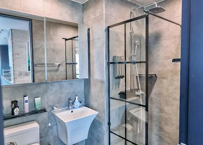 Landmark View Namsan Lotte Tower Hanriver Spacious Modern Penthouse Seul