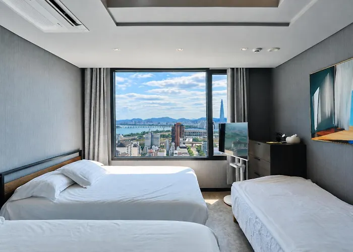 Apartamento Landmark View Namsan Lotte Tower Hanriver Spacious Modern Penthouse